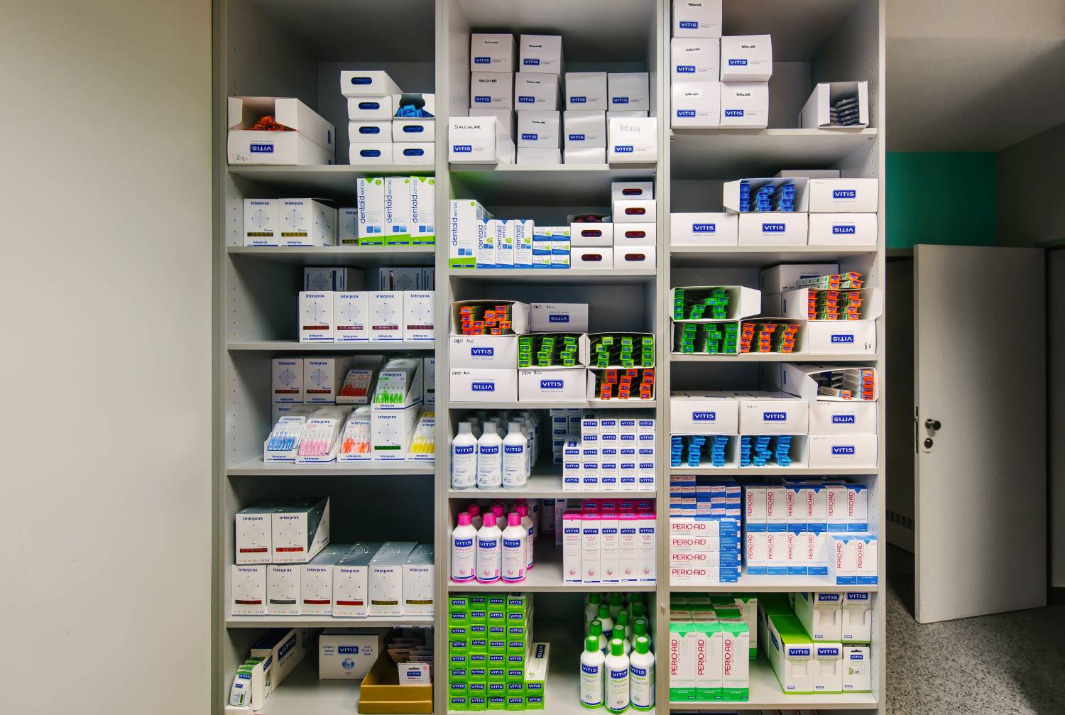 Novodent4smile-novodent-skladiste-dentaid