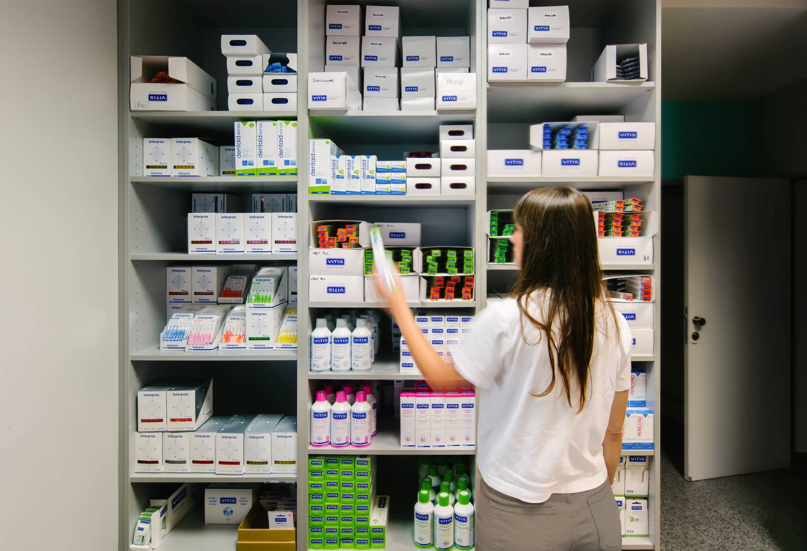 novodent 4 smile skladiste